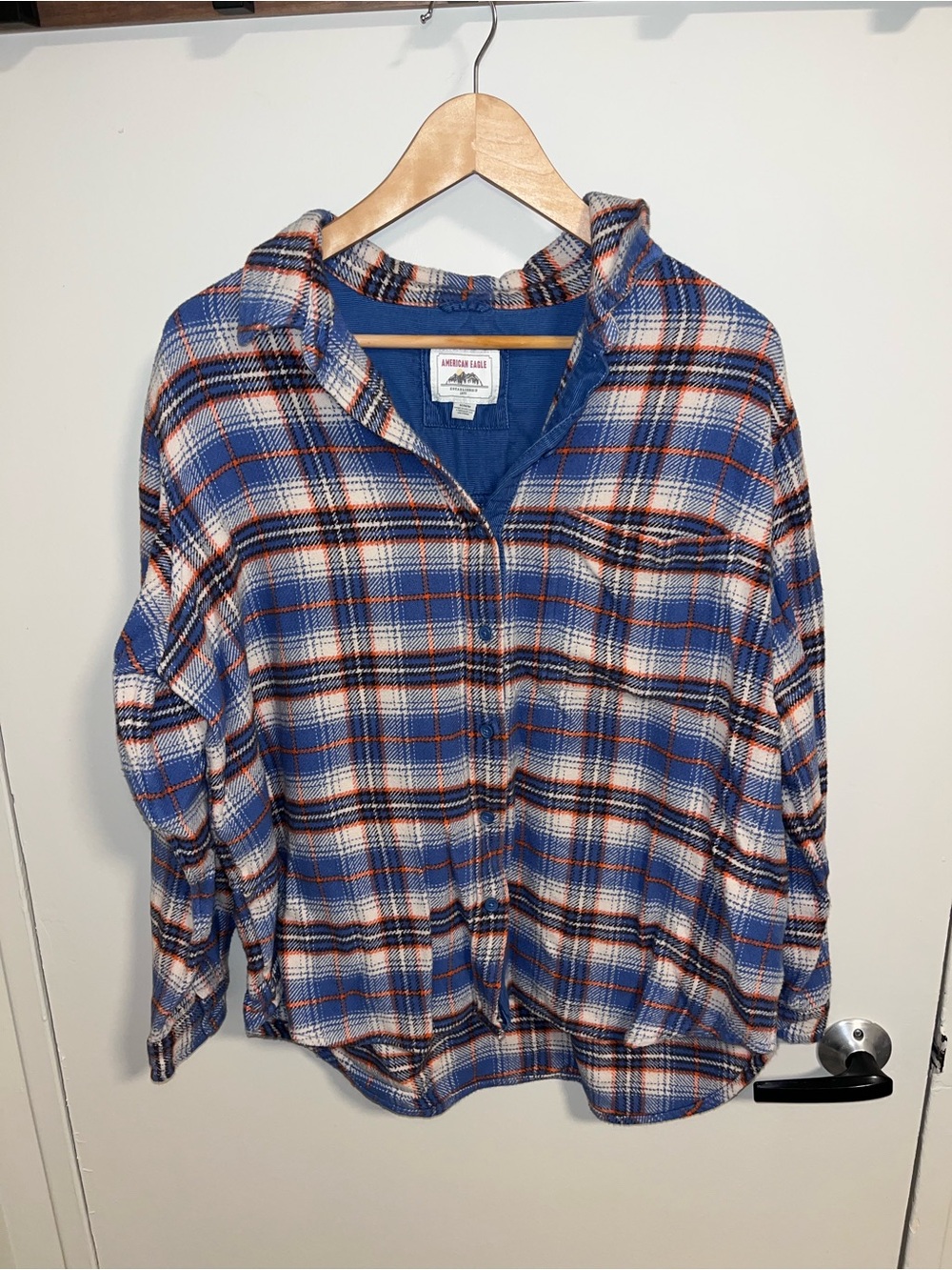 American Eagle Outfitters mediumBlue Plaid Button-Front Shirt